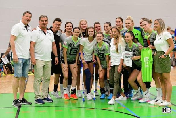 Siegerfoto Damen.JPG-Steirischer Handballverband
